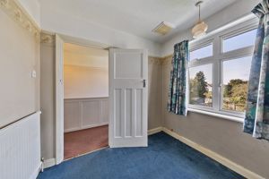 Bedroom- click for photo gallery